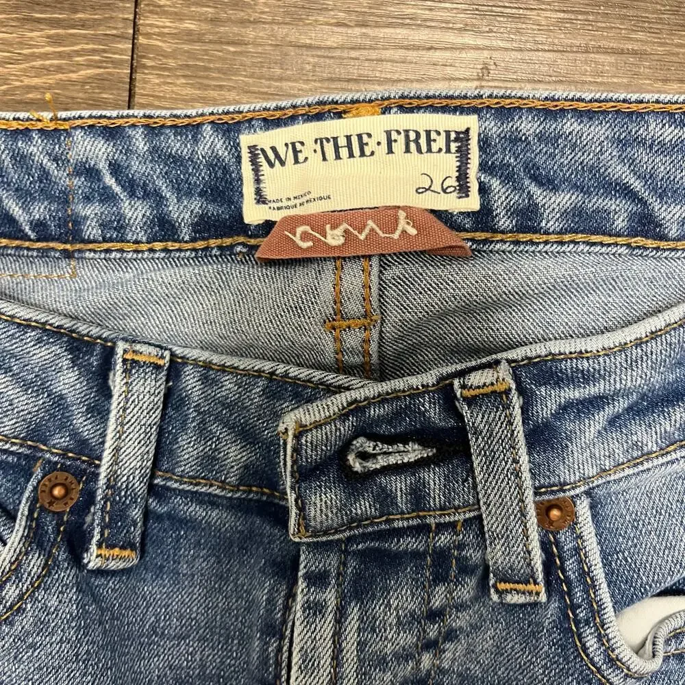 We The Free CRVY Vintage High Rise Flare Jeans 26 Curvy Stretch 28” Retro Boho - Picture 7 of 10
